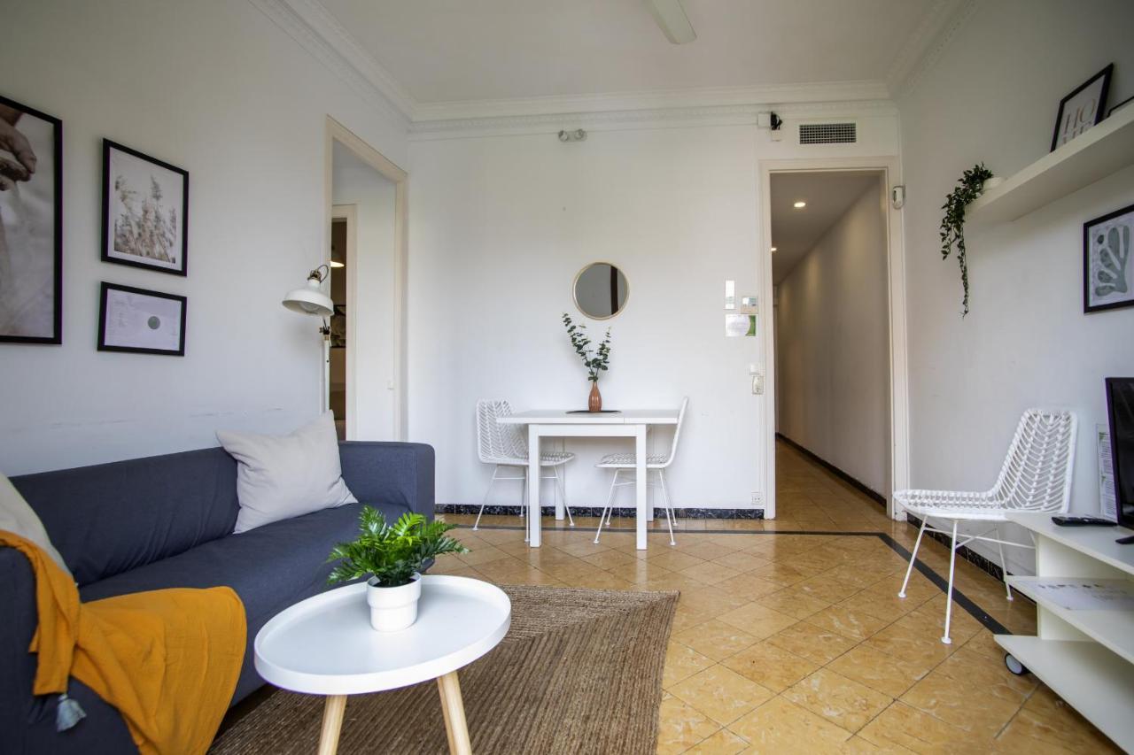 31Abpar1110 - Mediterranean Style Apartment Барселона Екстер'єр фото