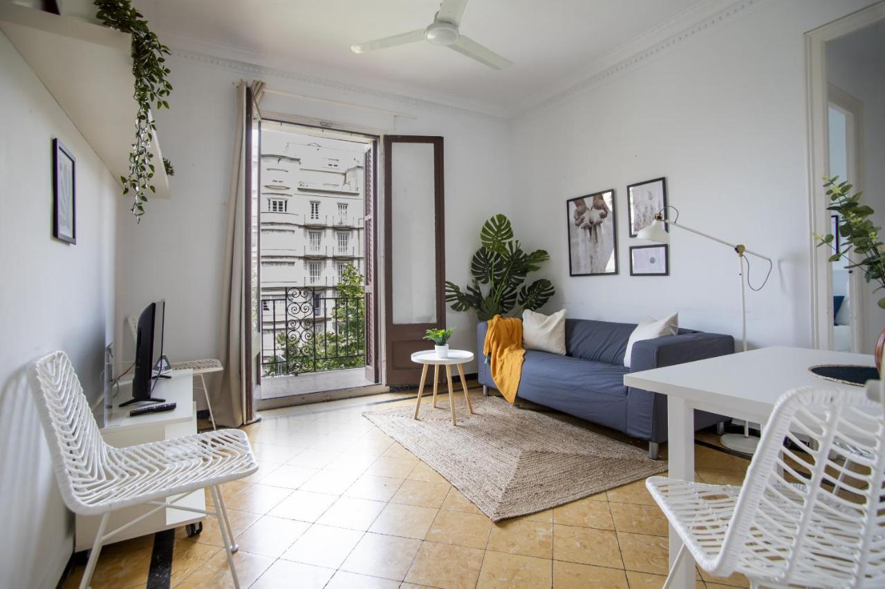 31Abpar1110 - Mediterranean Style Apartment Барселона Екстер'єр фото